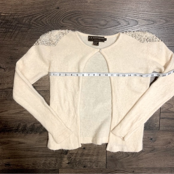 I.B. Diffusions | Vintage wool/beaded shoulder - Picture 2 of 8